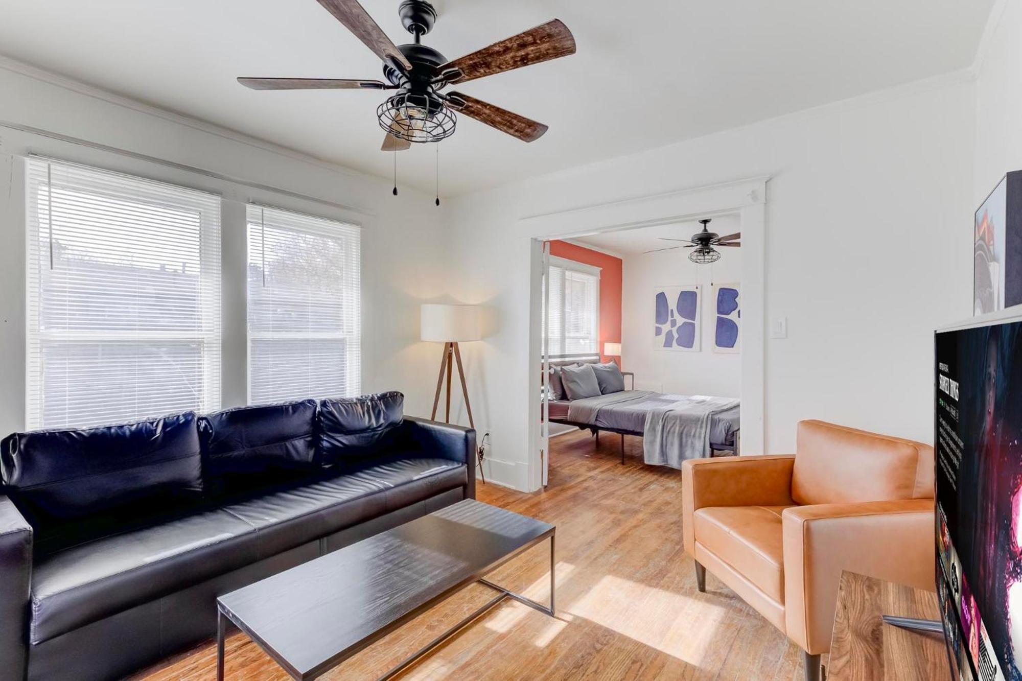 Charming Cooper-Young Flat In The Heart Of Memphis Exterior foto