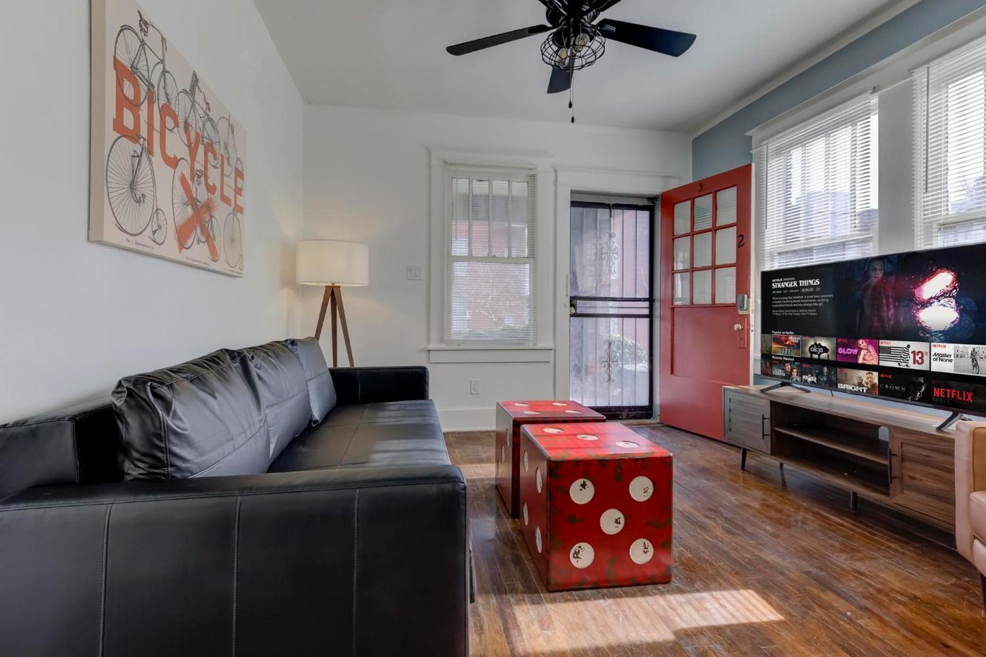 Charming Cooper-Young Flat In The Heart Of Memphis Exterior foto